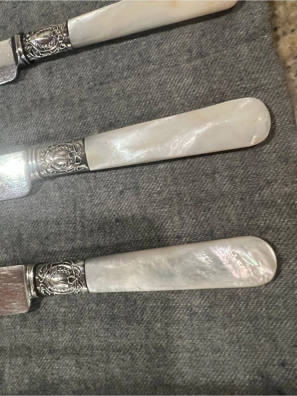 Medford Cutlery Mother of Pearl Handle Flatware Set